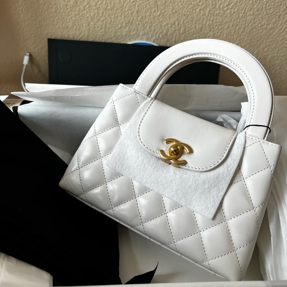 Chanel Kelly nano Large Ghw - Picture 3 of 4